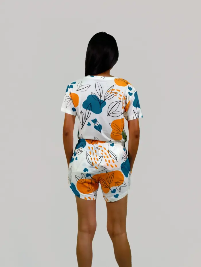 Leaves & Cloud T-shirt & Shorts Set in Tofu