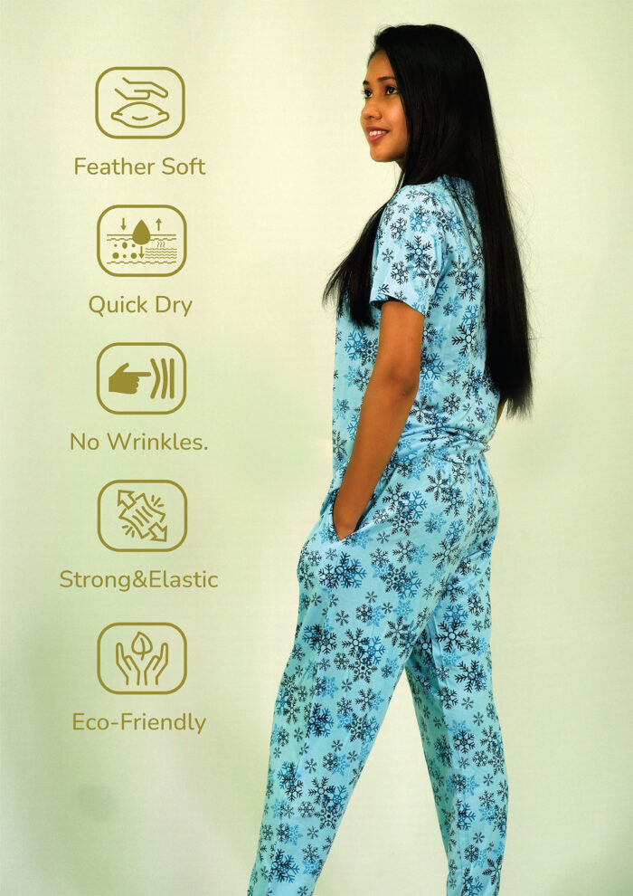 Snowflake Print T-shirt & Pant Night Dress in Air Blue